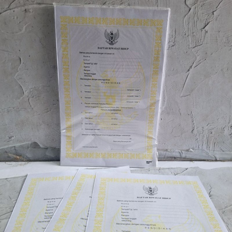 

Kertas Daftar Riwayat Hidup