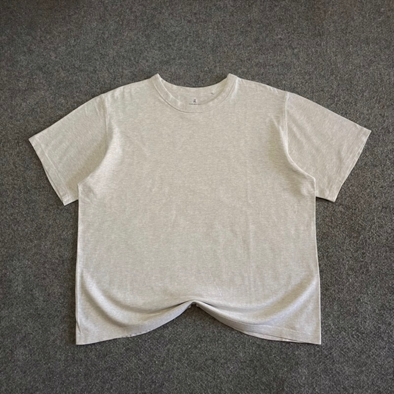 Tshirt Uniqlo GU boxy