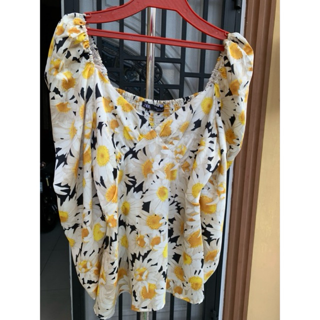 Zara Kemeja Wanita Preloved