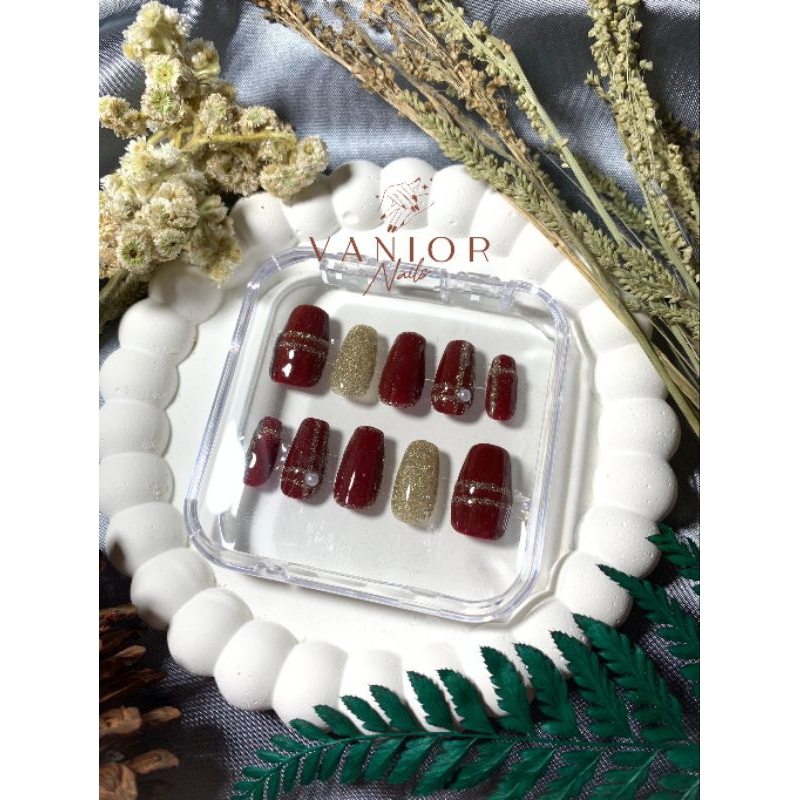 VANIOR NAILS / Kuku Palsu Medan / Fake Nails / Wedding Nails / Handmade Medan / Press On Nails Maron