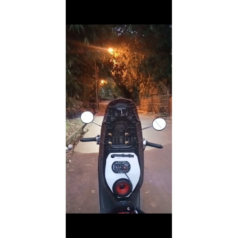 AUDIO BLUETOOTH MOTOR SCOOPY 12V