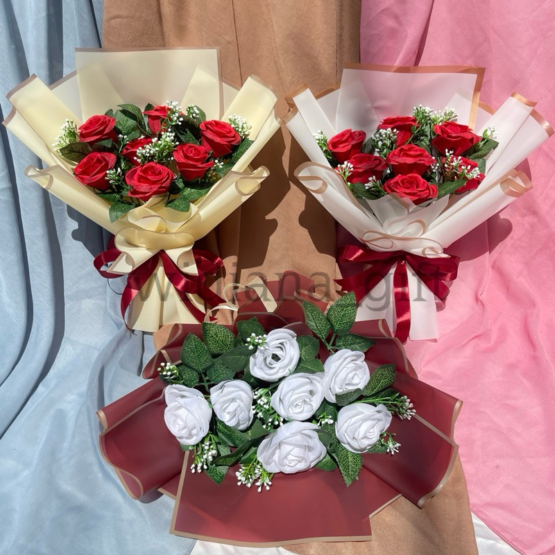 

COD Buket 7 mawar D (sedang) free kardus [Buket premium]