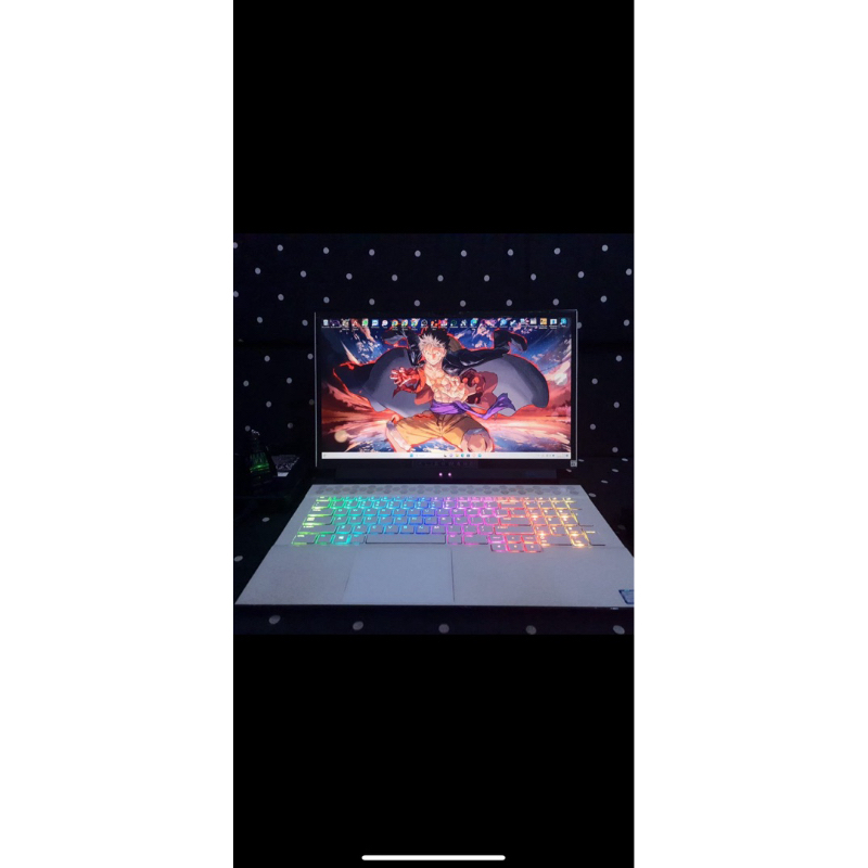 alienware m17 r2 i7 9750 16gb rtx 2070