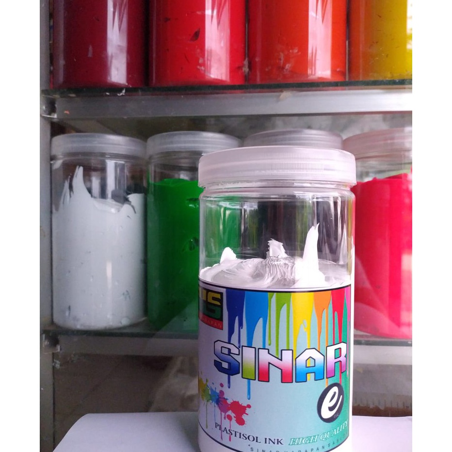

Hematku tinta plastisol ekonomis warna putih SINAR HARAPAN SABLON kemasan 1kg