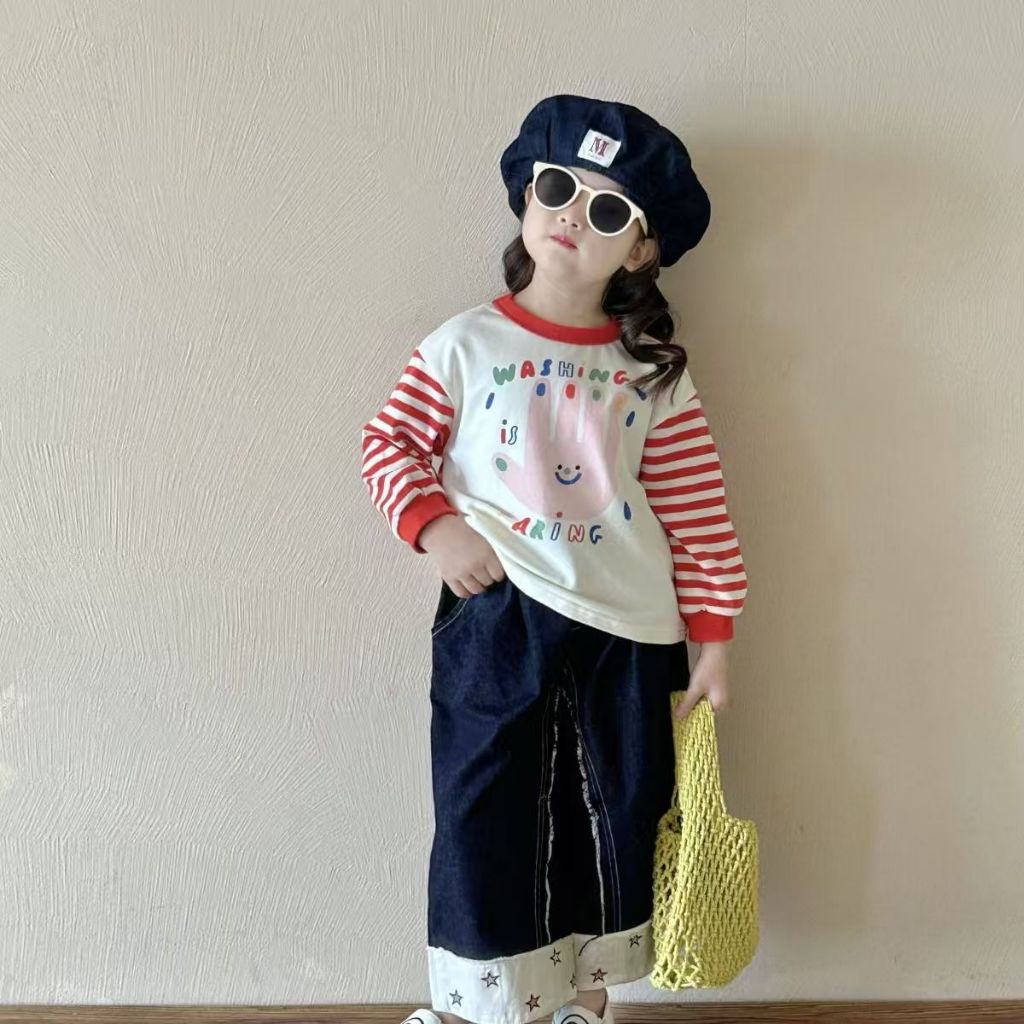 Style Terbaru Setelan Anak Perempuan Atasan Lengan Panjang Putih Merah Strip+Celana Jeans Kulot Kore