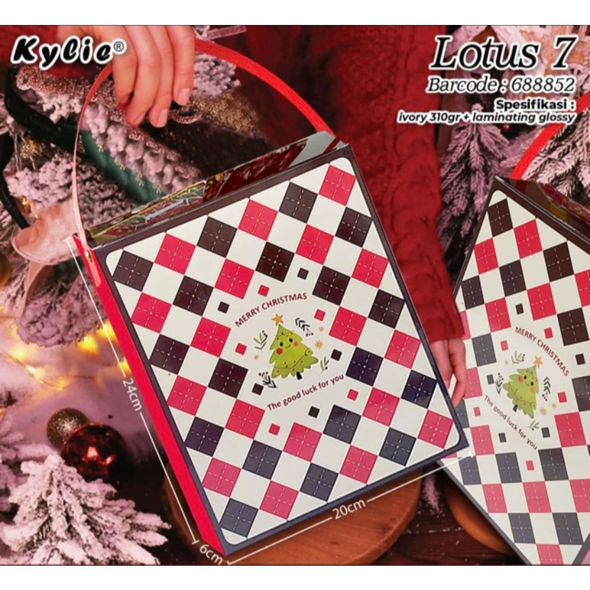 

Lotus 47 - Box Kue Natal Christmas 24x20x6 cm
