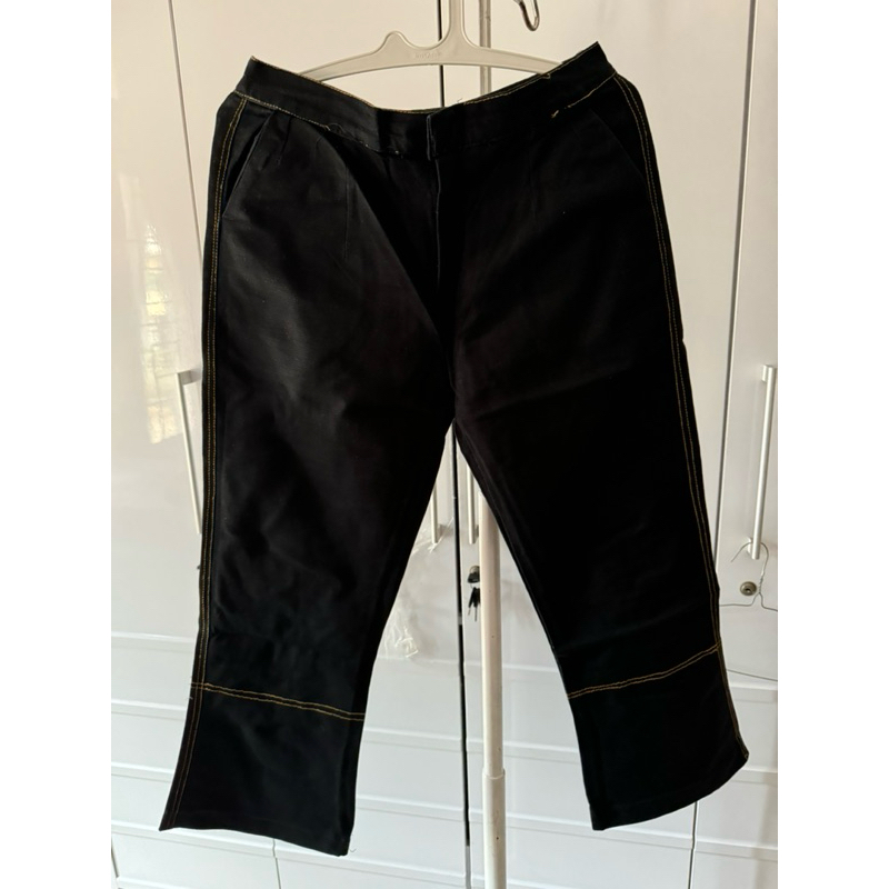 PL celana hitam butik