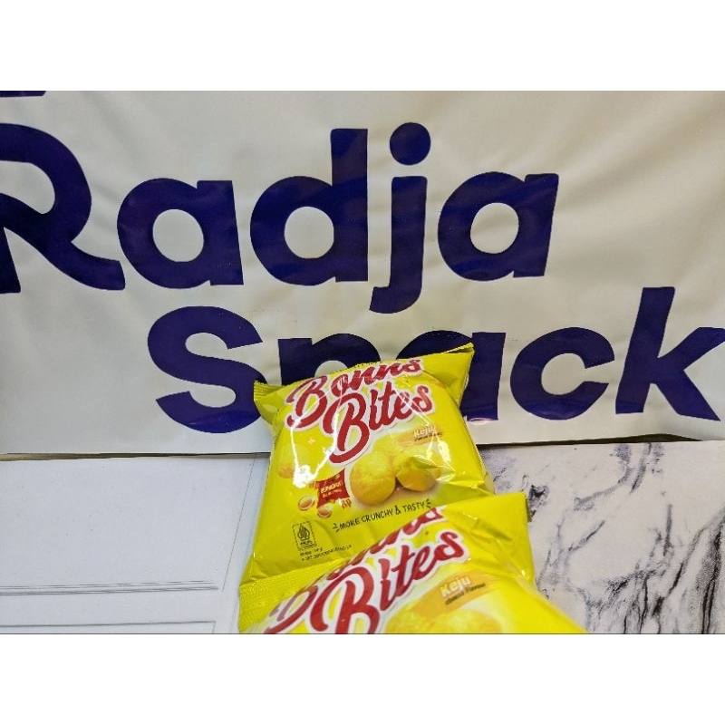 

chiki Ciki Bonus Bites bon bons BONNS BITES viral baru per10 pcs rasa keju