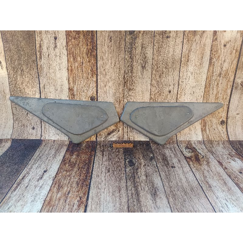 Tutup cover aki bok aki motor vixion new vixion old custom japstyle