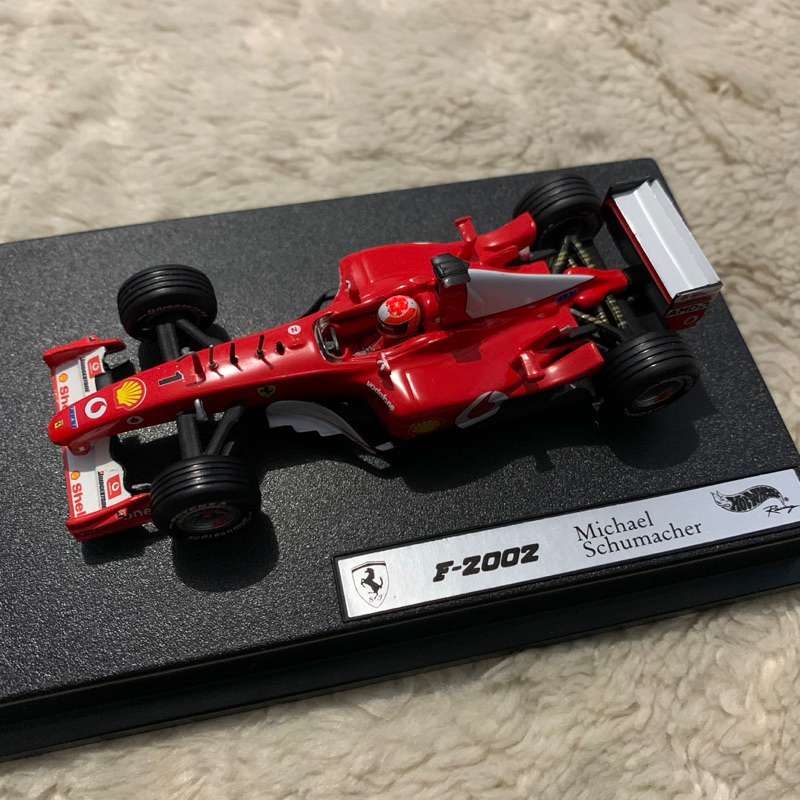 Diecast Hot Wheels Premium Racing 1:43 Formula One F1 Ferrari F2002 Michael Schumacher World Champio