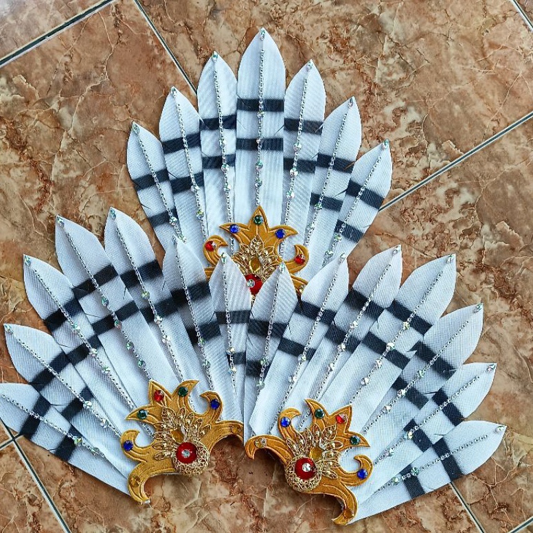 KODE S23E RANGKAI BULU BURUNG ENGGANG DAN BURUNG RUAI IMITASI