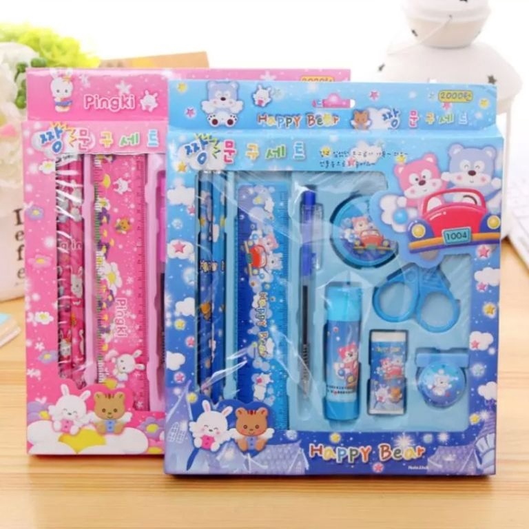 

Penjualan Sekarang paket alat tulis anak karakter 9 in 1 stationery korean cute