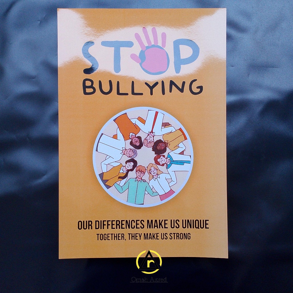 Poster Stop Bullying - Hentikan Bullying - Hindari Perilaku Bullying - Poster Perundungan Sekolah