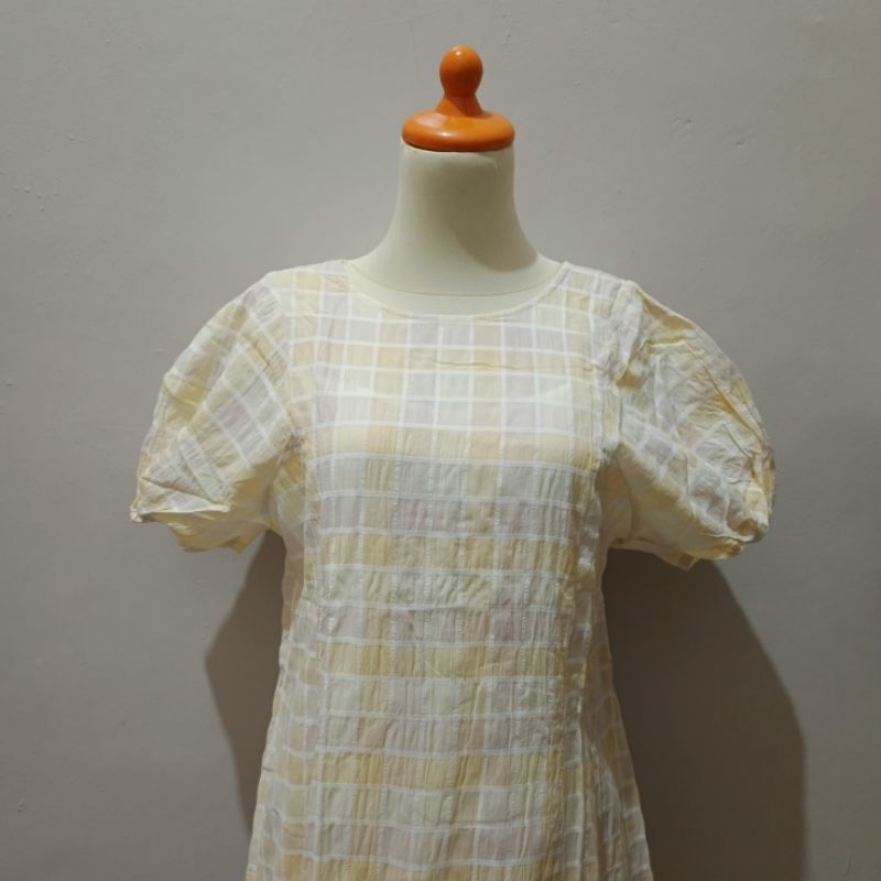 Uniqlo Hana Tajima Yellow Dress Preloved Premium
