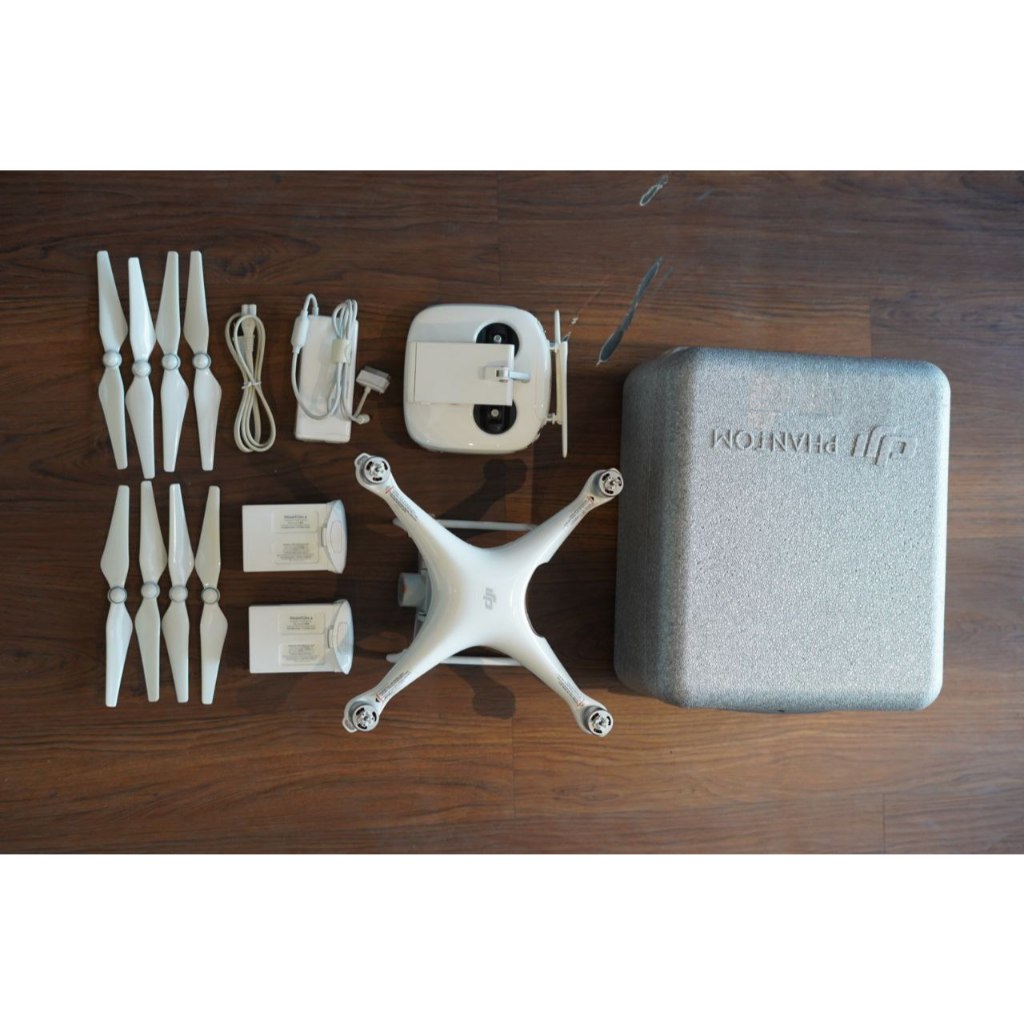 DJI Phantom 4 Pro Combo 2 Baterai Second