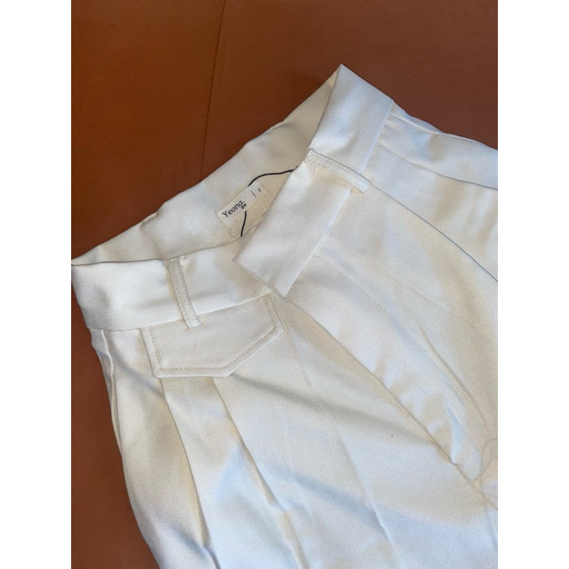 yeona oro pants warna ivory size S