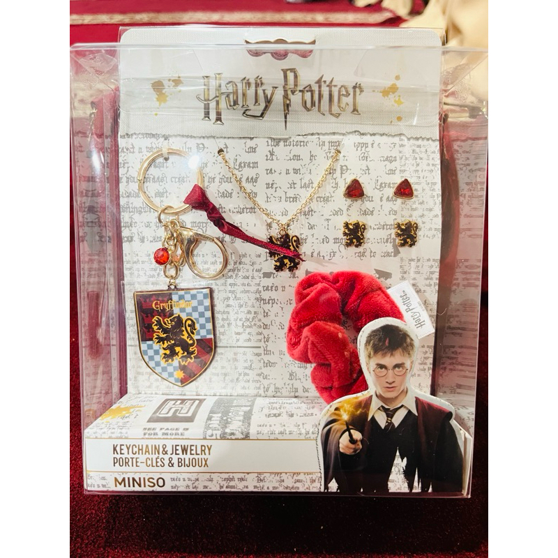 Aksesoris Gryffindor