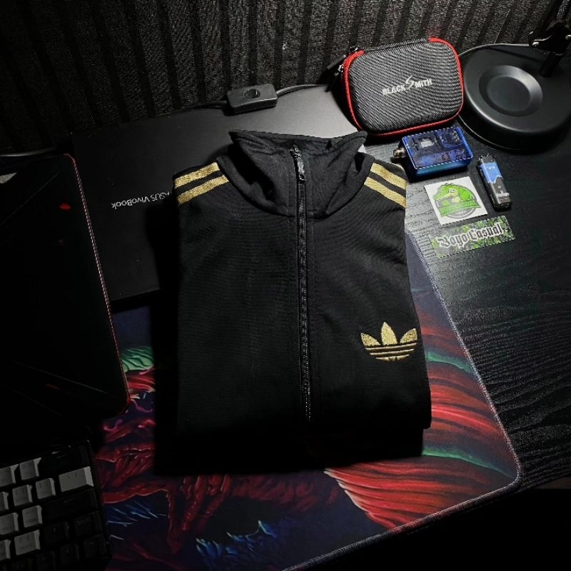 Tracktop Adidas Firebird (Black Stripe Gold) Original