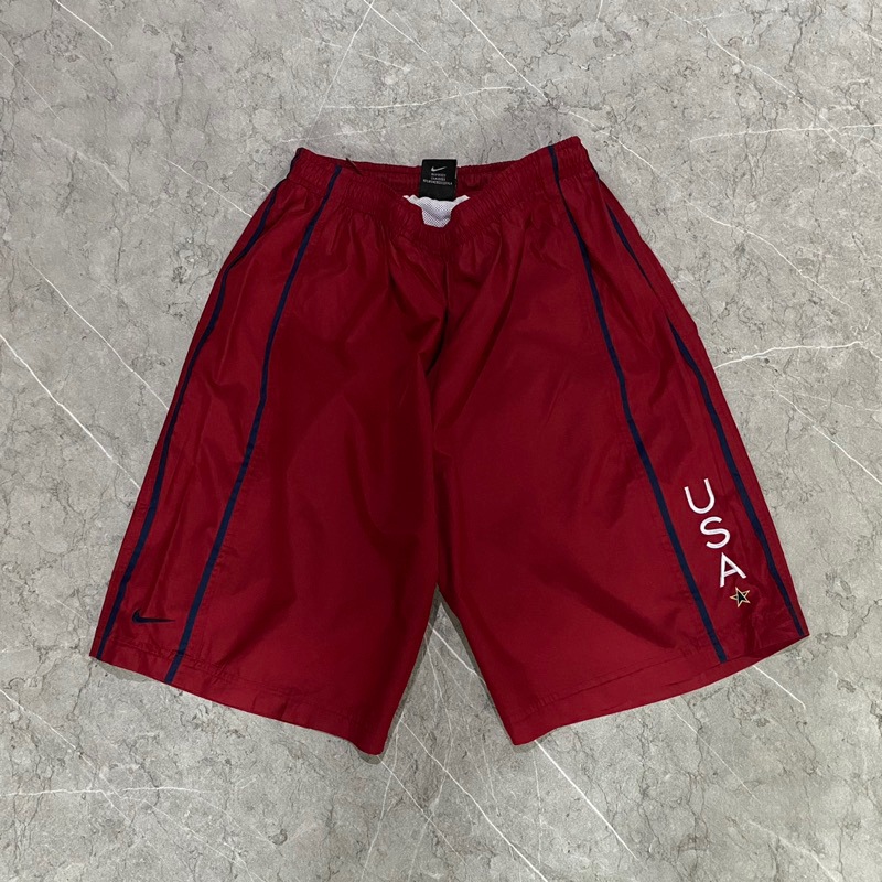 Nike vintage usa parachute short pants