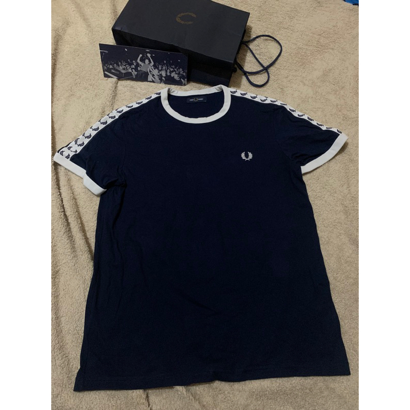 Tshirt Freed Perry 100% original