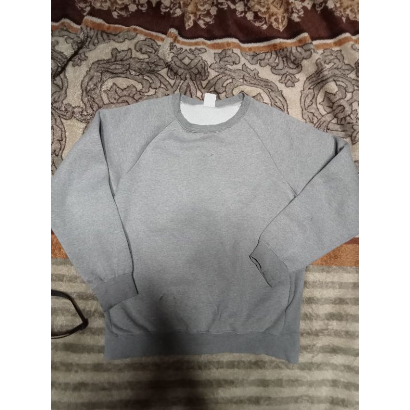 Crewneck Acover