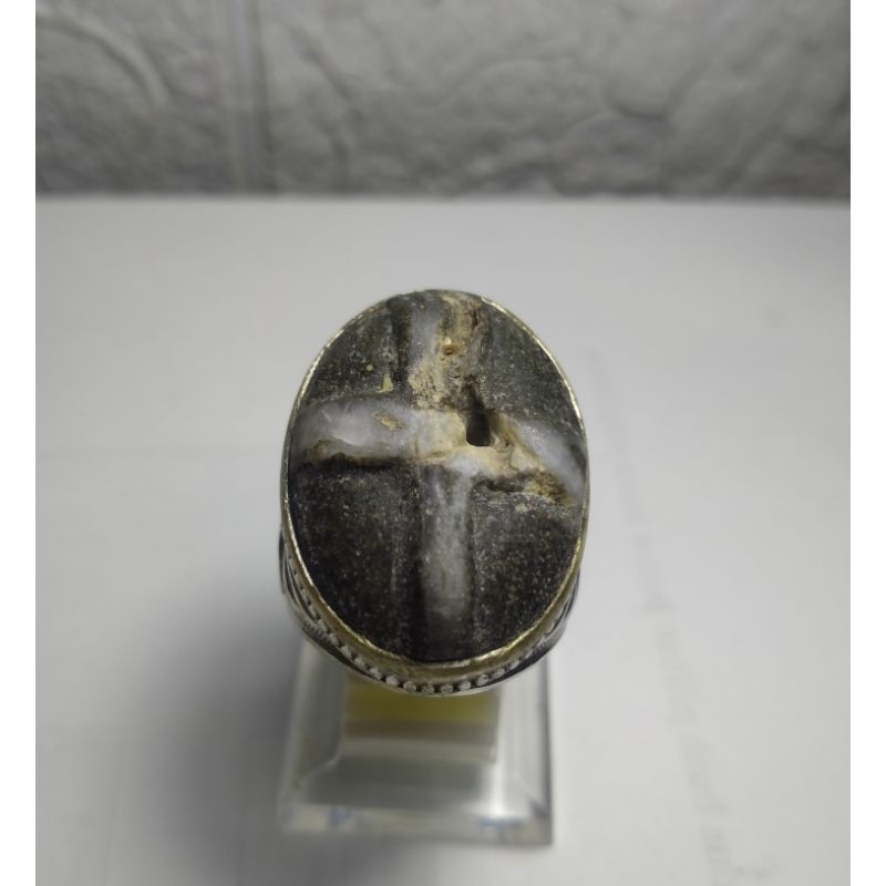 Batu tapak jalak combong