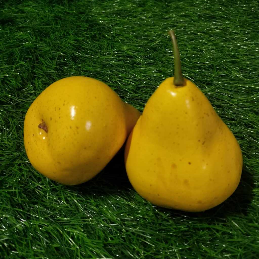 2 pcs buah pear buah artificial/buah pear/buah hias