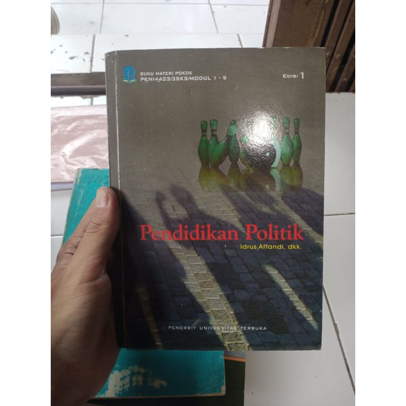 buku pendidikan politik