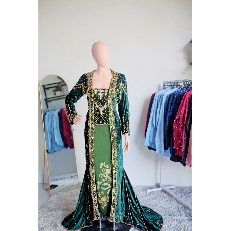 KEBAYA PENGANTIN MODERN MEWAH ELEGAN,KEBAYA PENGANTIN KUTUBARU MODERN,KEBAYA PENGANTIN JAWA BLUDRU,K