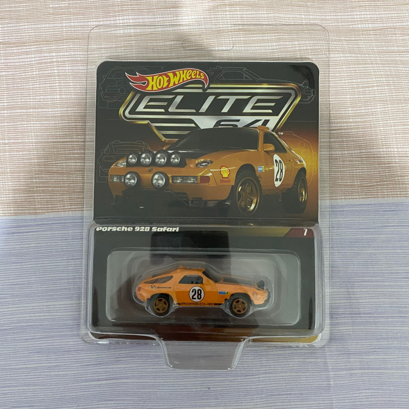 Hot Wheels Elite64 Porsche 928 Safari
