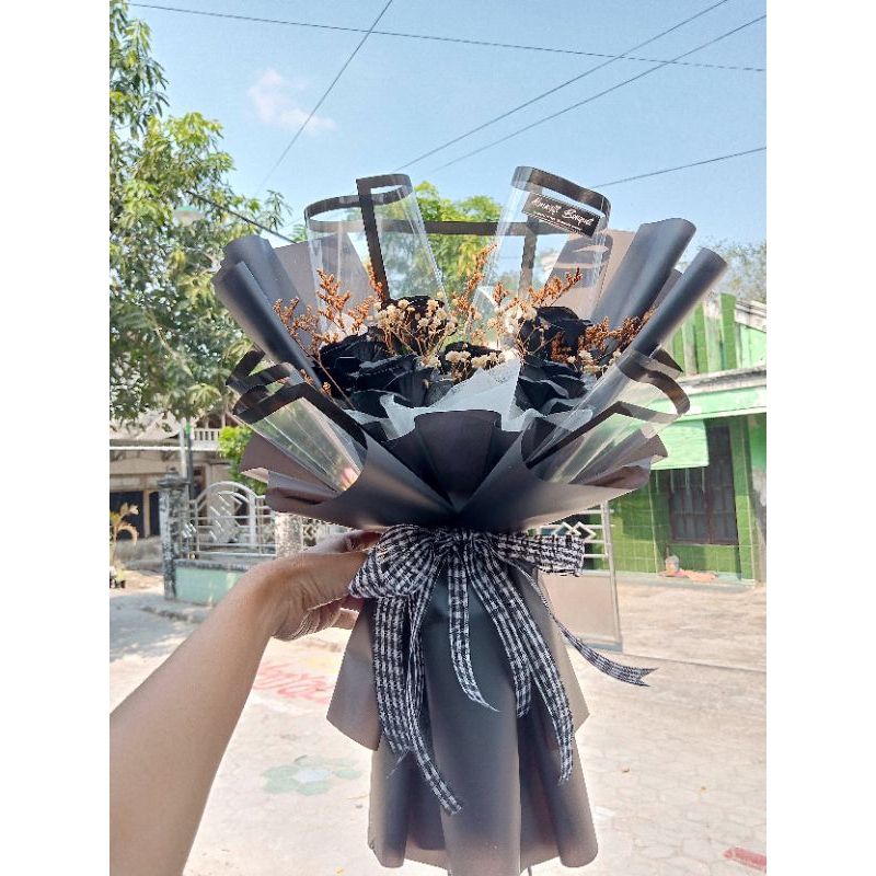 Almagift BUKET BUNGA KODE black rose