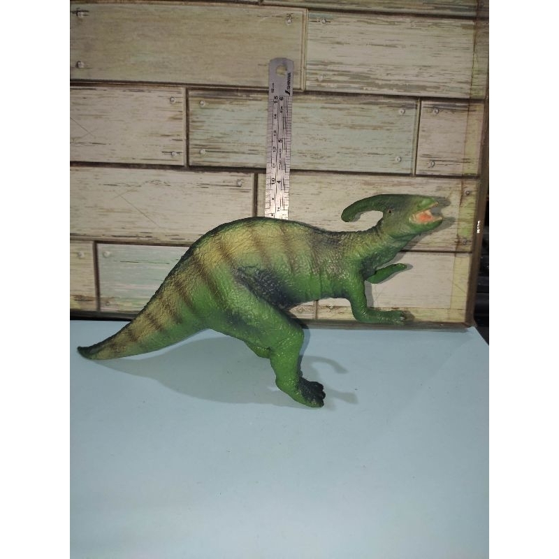 figure dinosaurus parasaurolophus