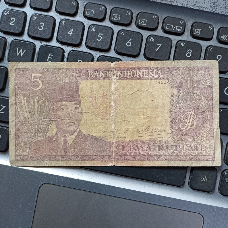Uang Kuno Indonesia 5 Rupiah Soekarno Tahun 1960 Sesuai Foto