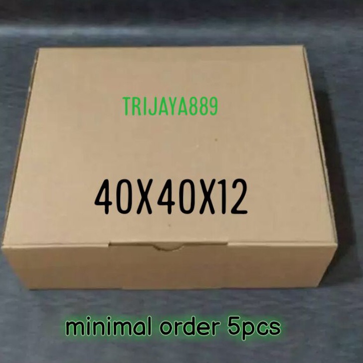 

TERLARIS kardus box pizza box baju die cut uk 4x4x12