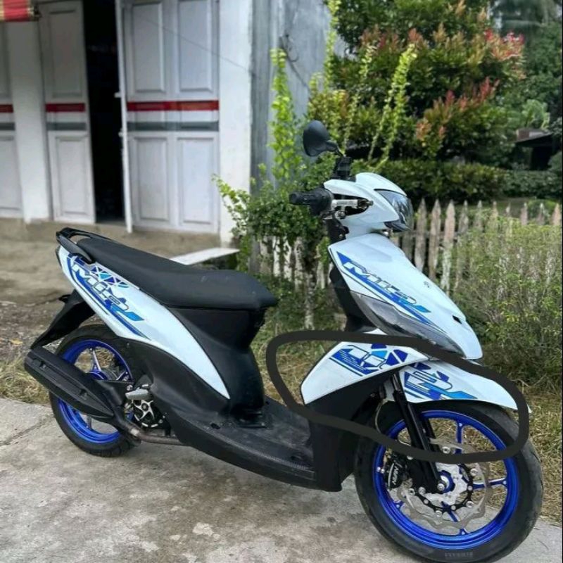 Striping transparan Mio J list