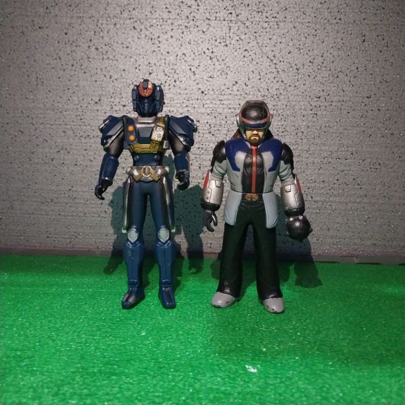 figur Genseishin Justiriser 17 cm dan Hosen Kantai Sazer x, Sazer Gorgon 16 cm original konami