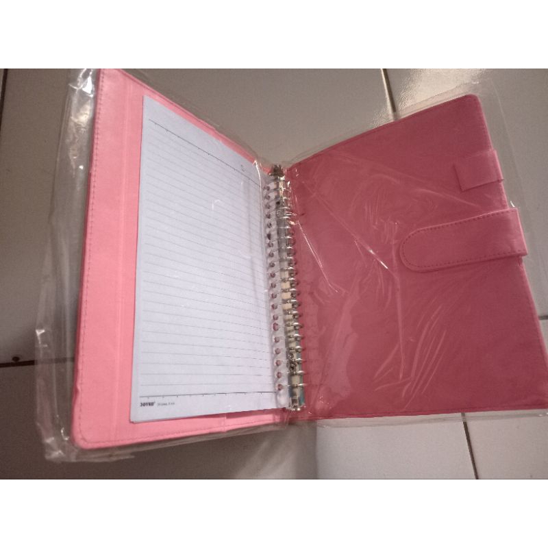 

BINDER POLOS A5 BAHAN KULIT SINTESIS SUPER PREMIUM