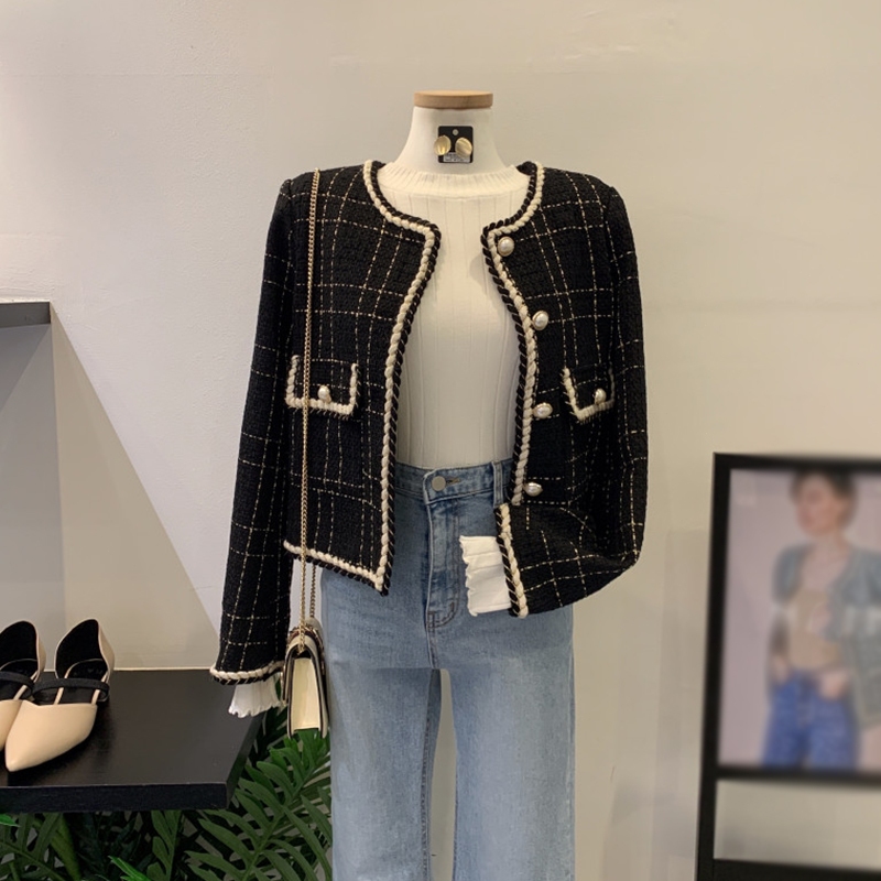 ROSELLA Setrip Blazer Polos Garis Wol Vintage Atasan Wanita Classy Crewneck Hitam Putih