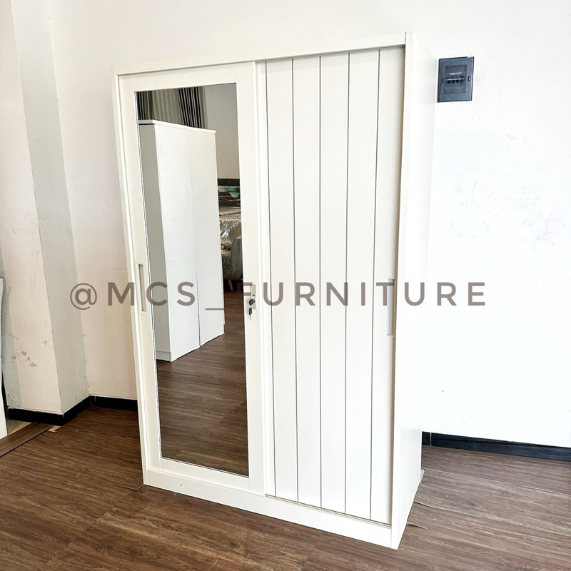 Lemari Besi Baju Pakaian Sliding Jumbo 2 Pintu Mebel Furniture MCS Semarang Demak Kendal