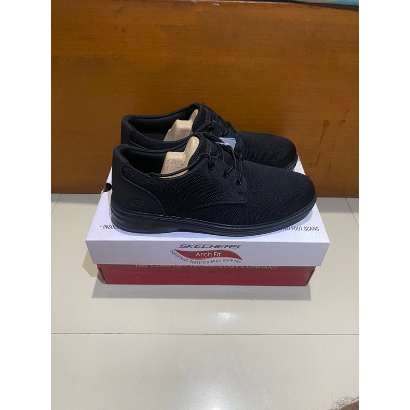 Sepatu Skechers Arch Fit Ogden  Original Product 100% BNIB