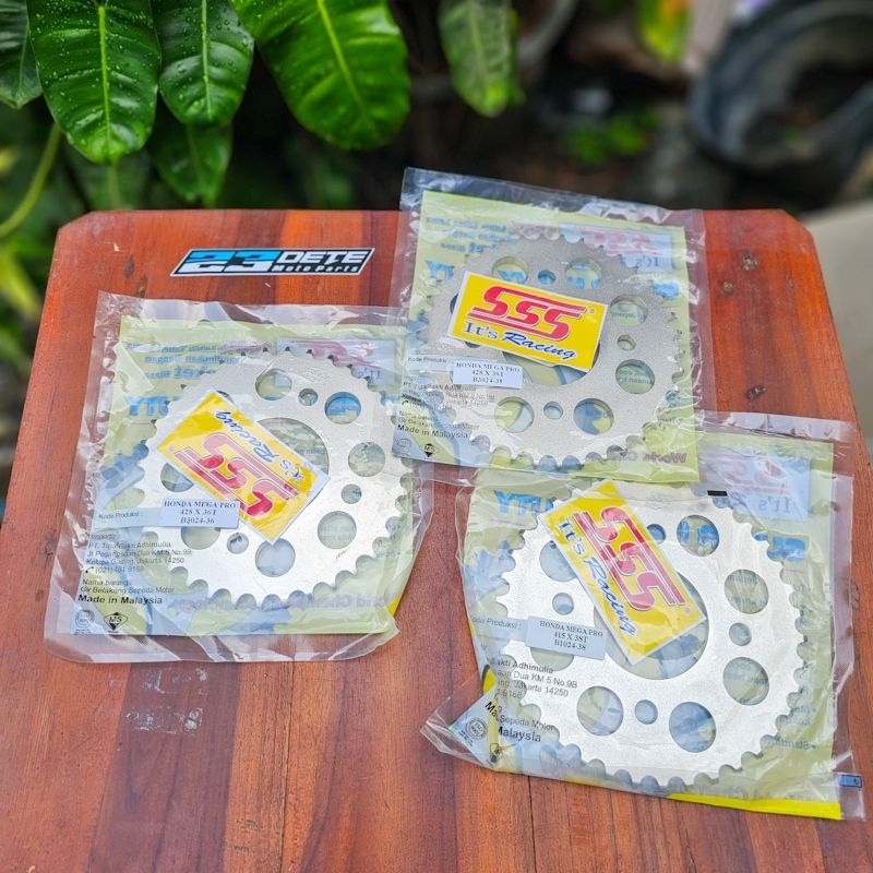 Gir Gear Belakang SSS 415 & 428 Mata 36 37 38 Megapro / GL / Tiger / Sonic 150 / CBR 150 / CB150 r /