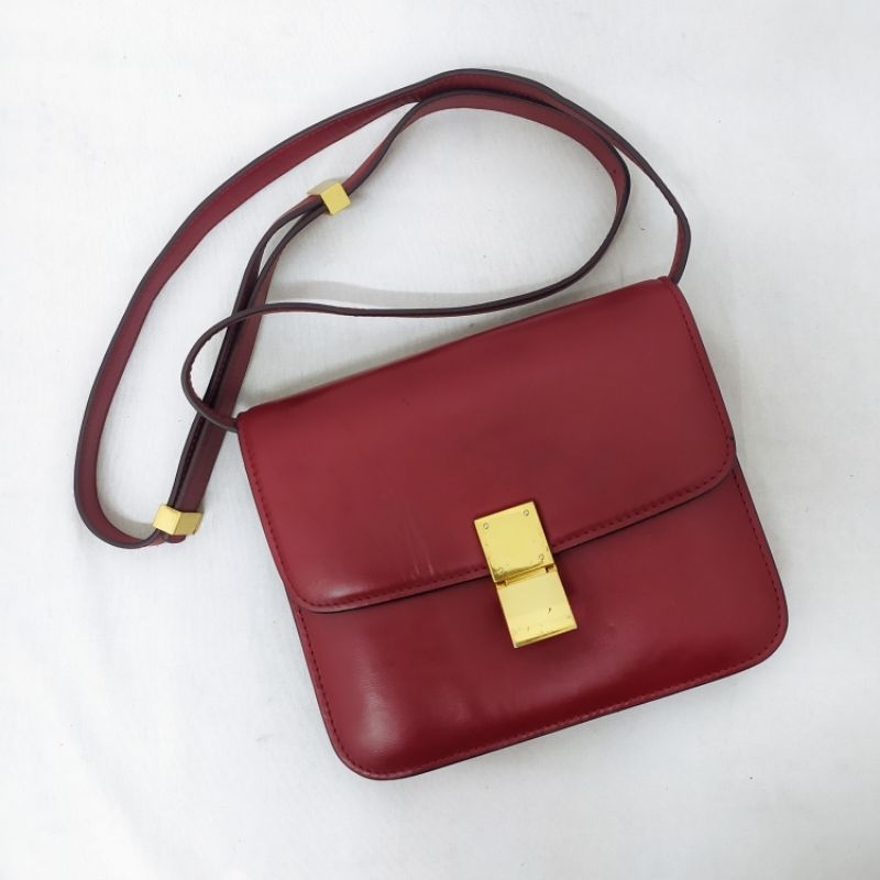 Tas Selempang Celine Paris