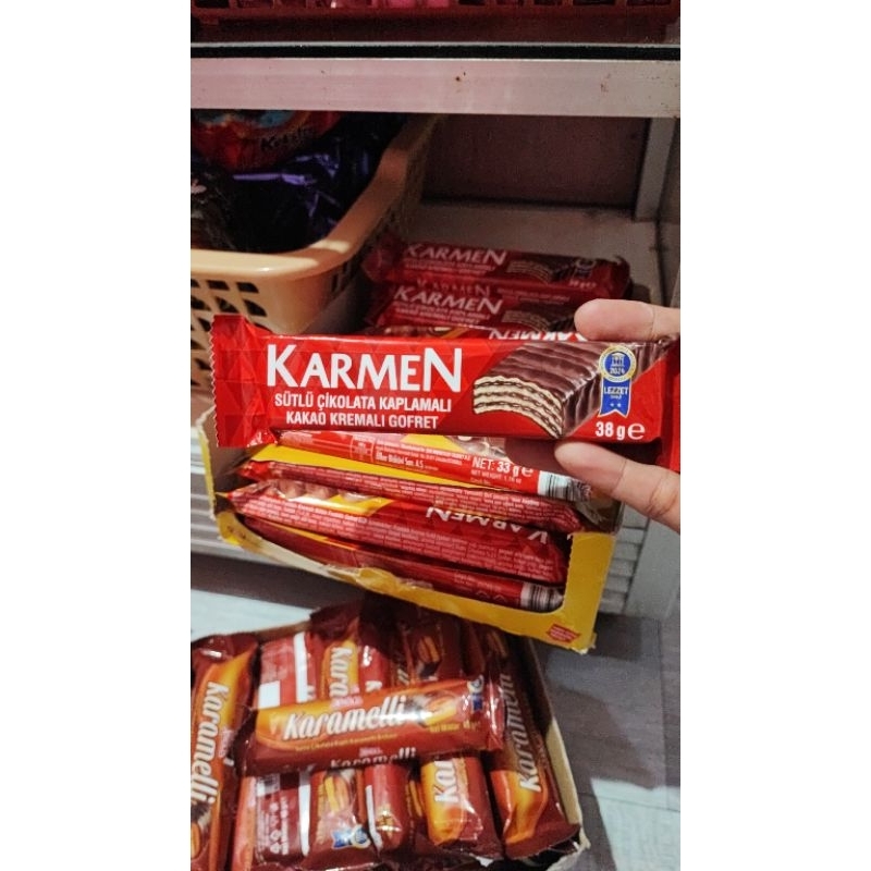 

Karmen wafer coklat asli turki