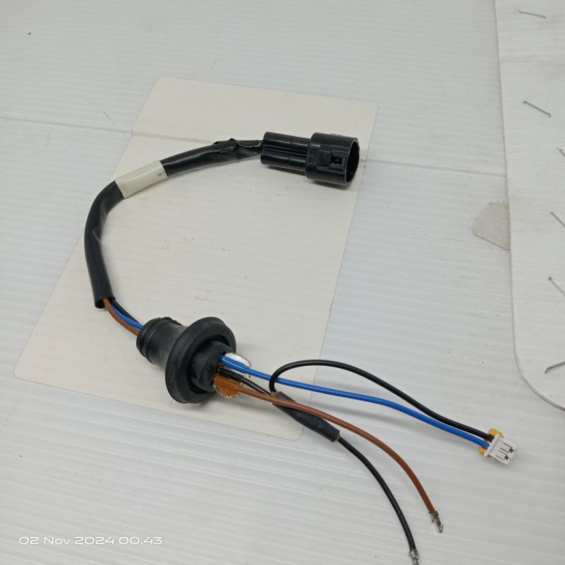 SOKET KABEL LAMPU DEPAN HEADLAMP YAMAHA MX KING ORIGINAL