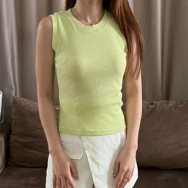 tanktop hijau neon merk elvee preloved