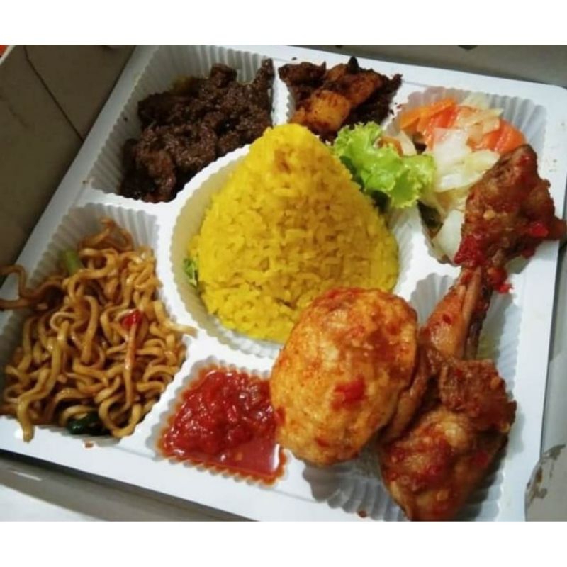 

Nasi Box Tumpeng Mini