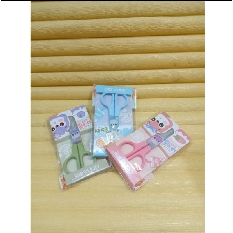 

(1 PCS) GUNTING ANAK / GUNTING FANCY/GUNTING KARAKTER / GUNTING + COVER