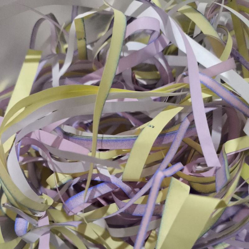 

KERTAS CACAH | KERTAS KADO | KERTAS HAMPERS | KERTAS SHREDED | 500gr