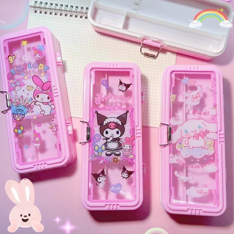 

Tempat Pensil Pink Bening 2 susun Sanrio Melody Kuromi Cinnamoroll / Kotak Pensil Pink 2 Susun Karakter Sanrio