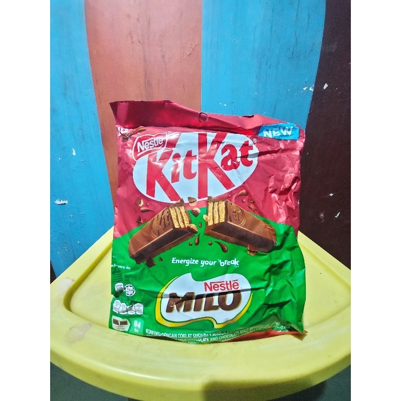 

Milo X KitKat - Nestle KitKat x Nestle Milo Malaysia (1 Pack isi 10) KitKat Chocolate Milo